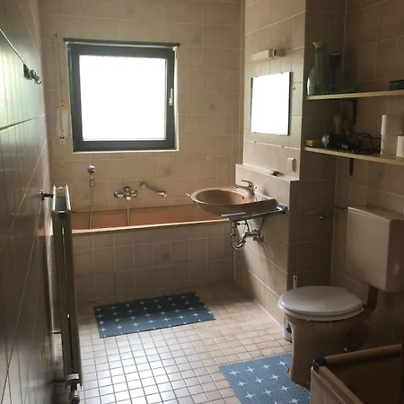 Dachgeschoss In Einem Reihenhaus Heidelberg