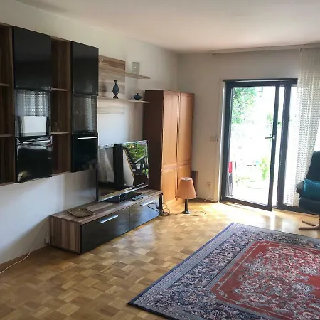 Dachgeschoss In Einem Reihenhaus