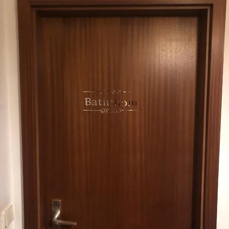 Pansiyon Dachgeschoss In Einem Reihenhaus Heidelberg